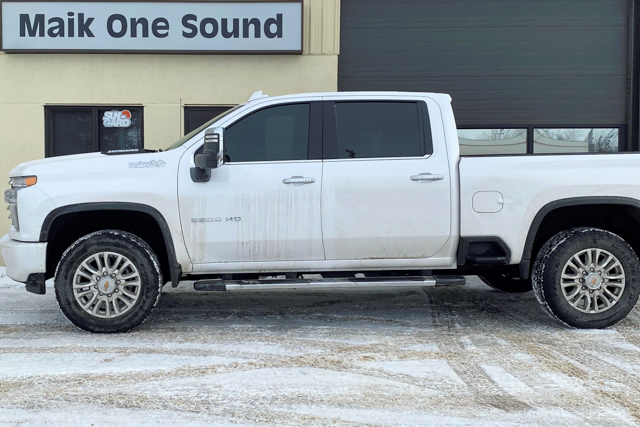 GMC 2022 2500HD with professional window tint in North Bay